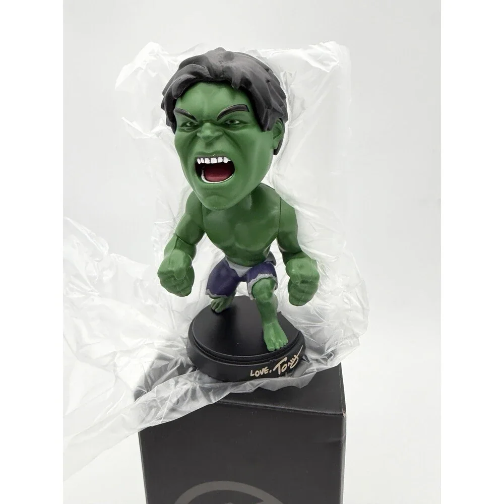 Marvel Avengers Earth's Mightiest Collectors Edition Hulk Bobblehead 6”figurine